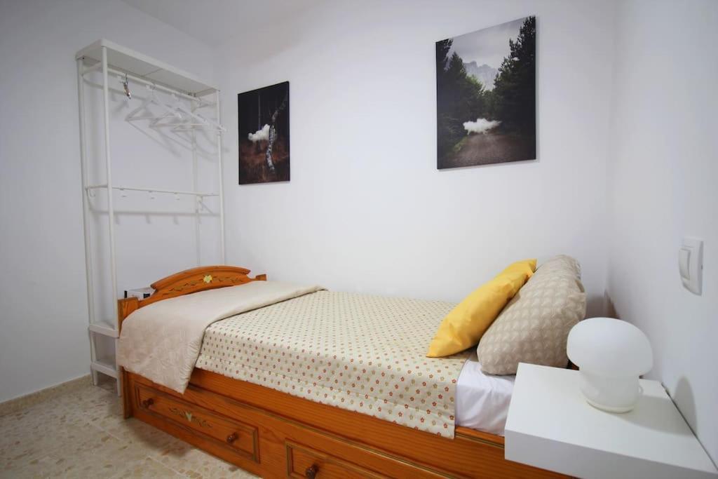 Barrio De Triana - Bidasoa Facil Aparcamiento Sevilha Exterior foto